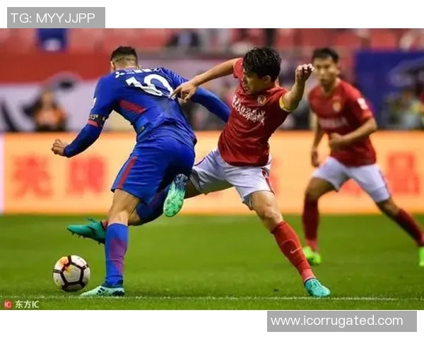 火花与飞马激战正酣精彩对决引发球迷热烈讨论与期待